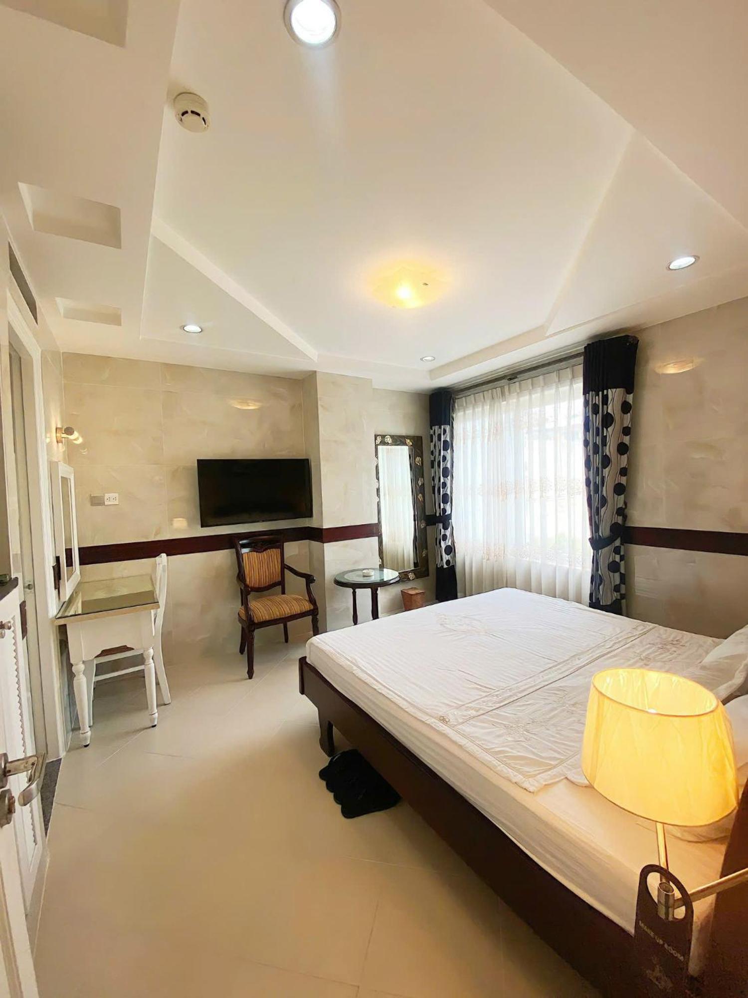 Hoang Thanh Thuy Airport Hotel 2 - Gan Am Thuc Dem Cho Hoang Hoa Tham Ho Chi Minh-stad Buitenkant foto