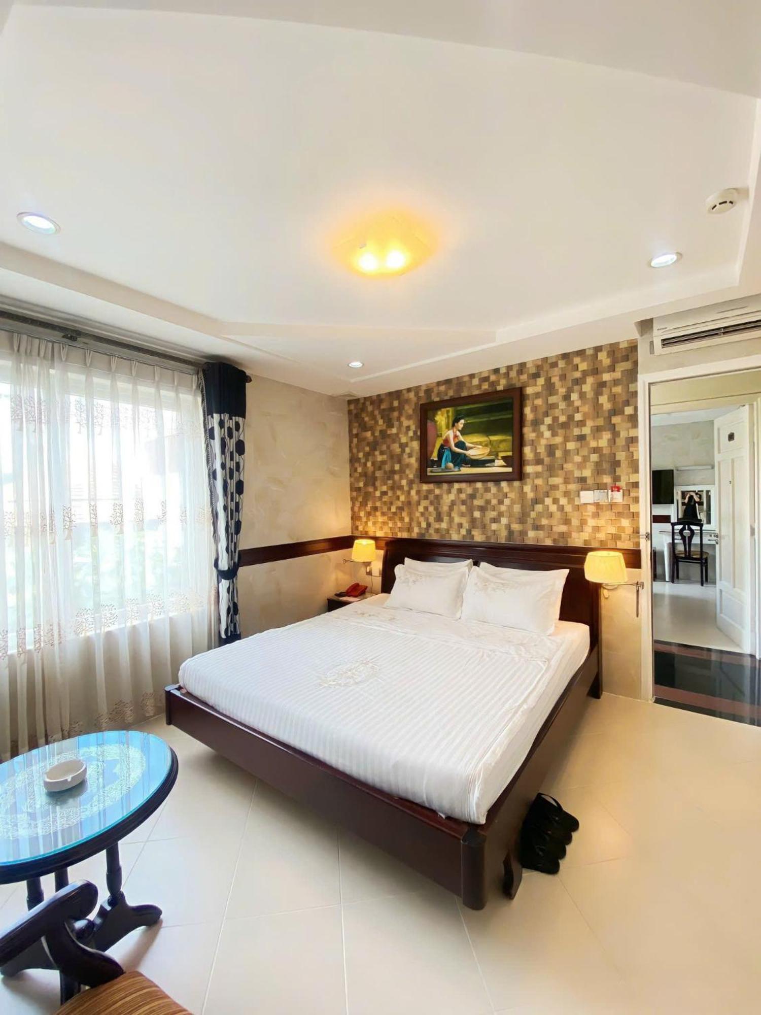 Hoang Thanh Thuy Airport Hotel 2 - Gan Am Thuc Dem Cho Hoang Hoa Tham Ho Chi Minh-stad Buitenkant foto
