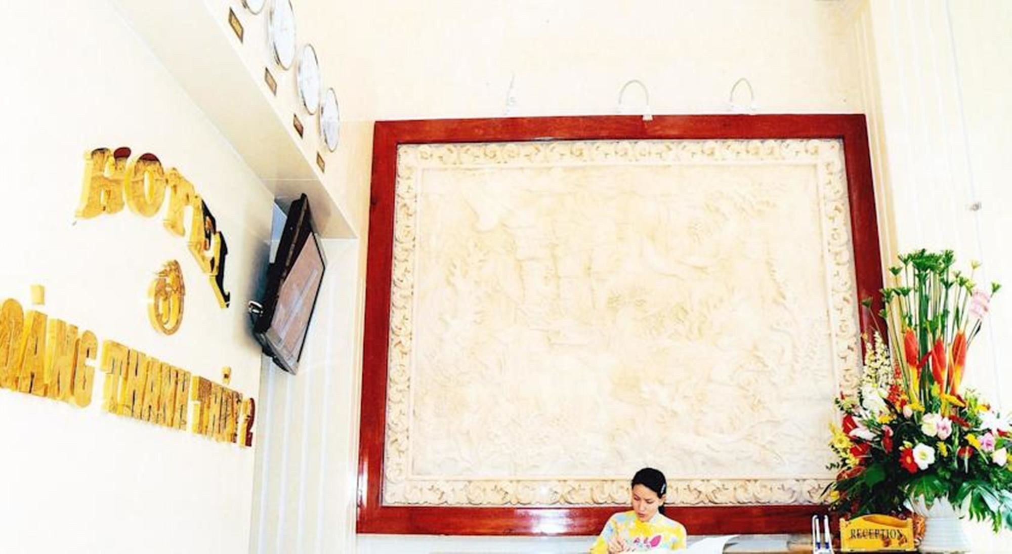 Hoang Thanh Thuy Airport Hotel 2 - Gan Am Thuc Dem Cho Hoang Hoa Tham Ho Chi Minh-stad Buitenkant foto